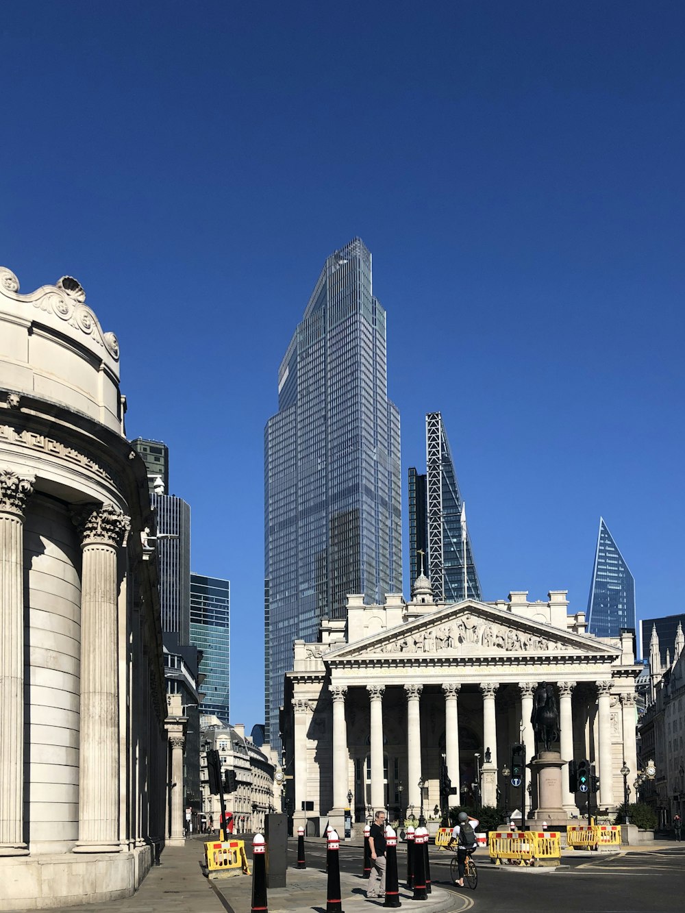 The Royal Exchange beneath City of London towers